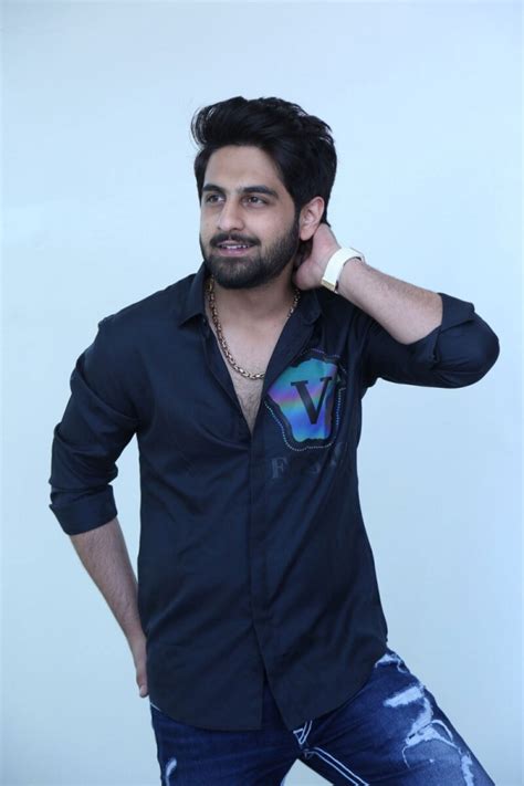 Zaid Khan .